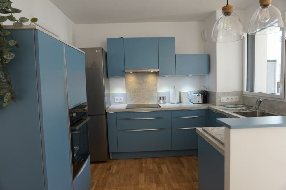 Stratifié décoratif mince - Bleu-foncé